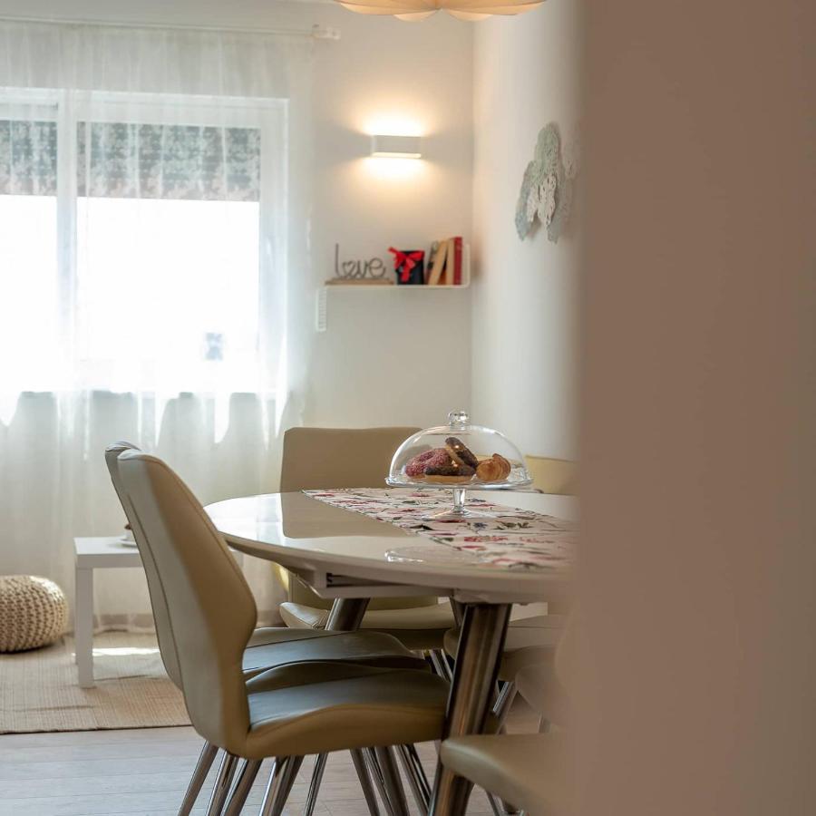 Apartman Lotos Lägenhet Trogir Exteriör bild
