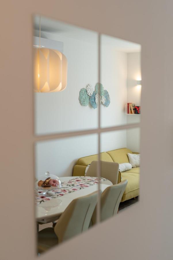 Apartman Lotos Lägenhet Trogir Exteriör bild